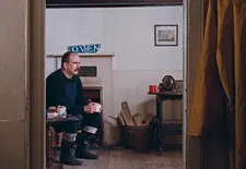 Edward Rowe in Enys Men