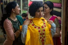 Sanya Malhotra (centre) as Miloni
