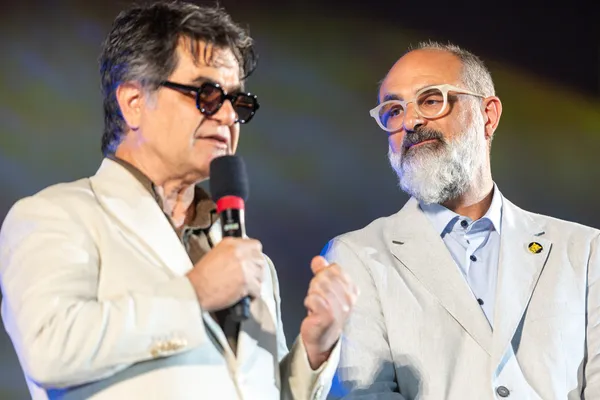 Jafar Panahi with Giona A Nazzaro in Locarno