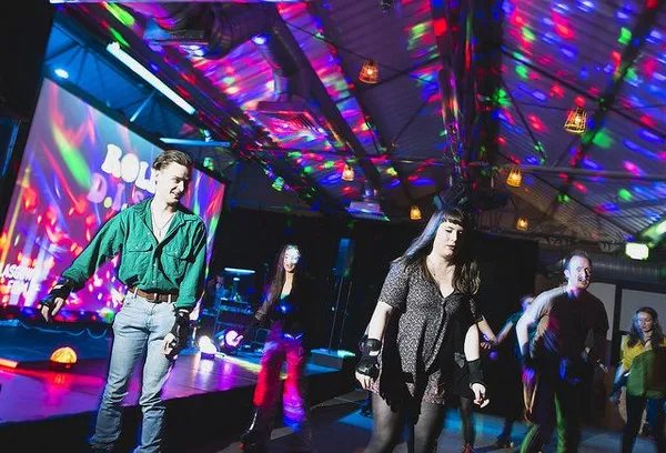 GFF roller disco