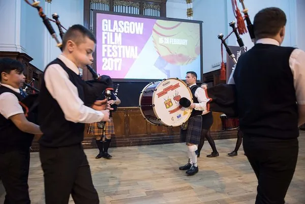 Wee Govan Pipers live