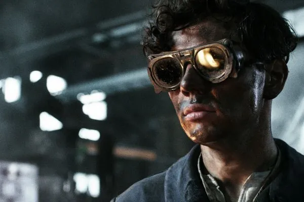 Christian Friedel as Georg Elser