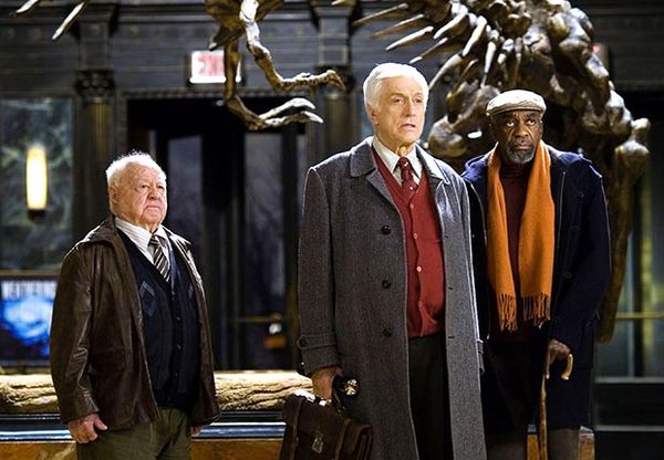 Mickey Rooney, Dick Van Dyke and Bill Cobbs in Night At The Museum