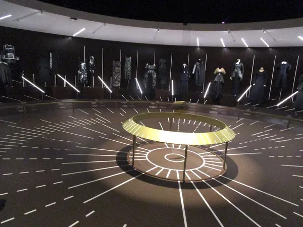About Time: Fashion and Duration