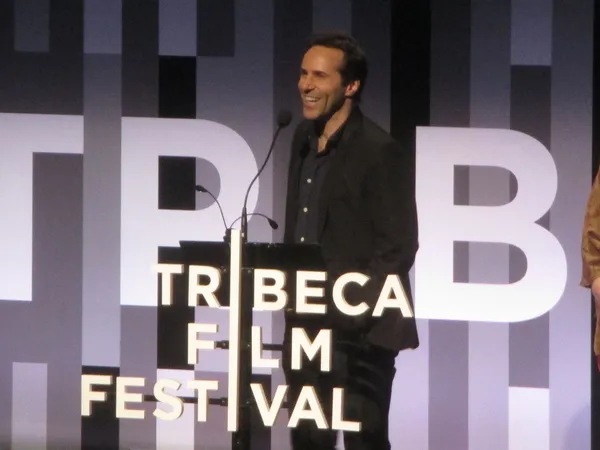 Alessandro Nivola 25
