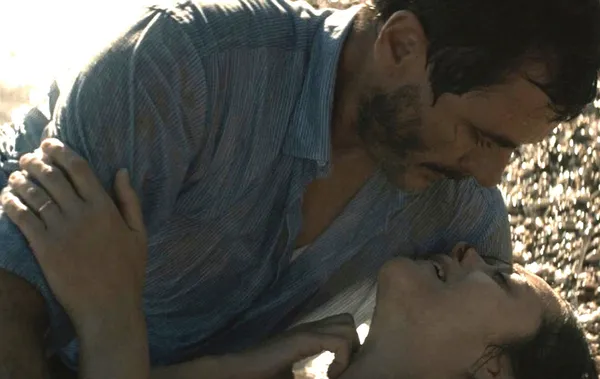 Alex Brendemühl and Marion Cotillard