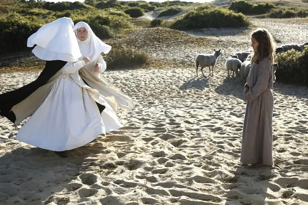 Aline Charles, Elise Charles and Lise Leplat Prudhomme in Jeannette, L'Enfance De Jeanne D’Arc 2