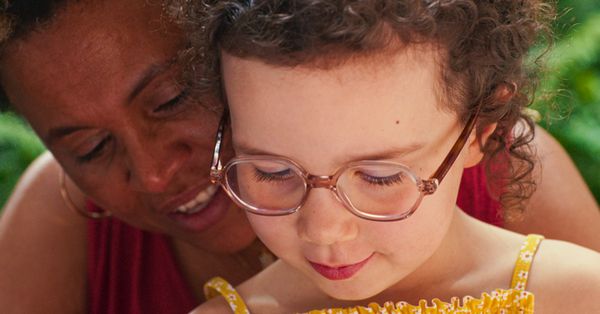 Ilça Moreno Zego and Louise Mauroy-Panzani in Àma Gloria. Marie Amachoukeli: 'The link between a nanny and her child is often stronger than the link between a mother and her child'