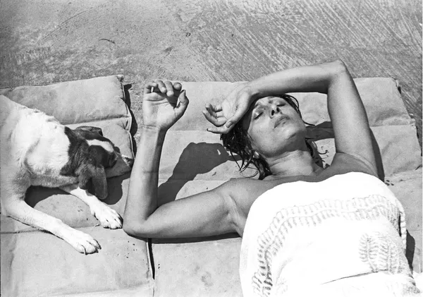 Anna Magnani with her dog