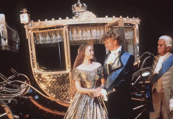 Petra Vigna with Stephan Meyer-Kohlhoff in Cinderella