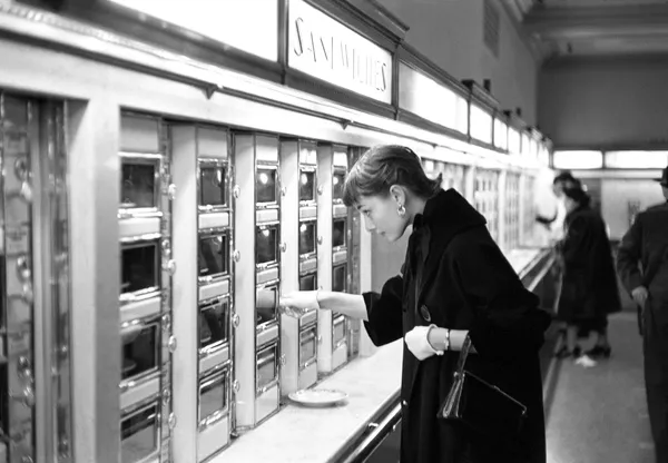 Audrey Hepburn at the Automat
