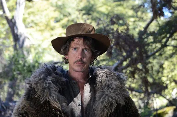 Ben Mendelsohn in Slow West 2