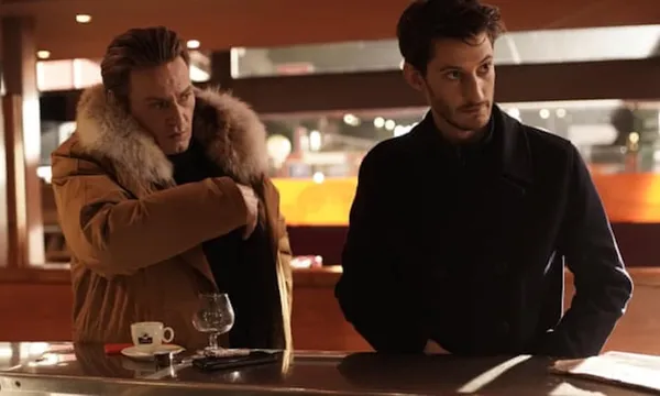 Benoît Magimel and Pierre Niney in Lovers