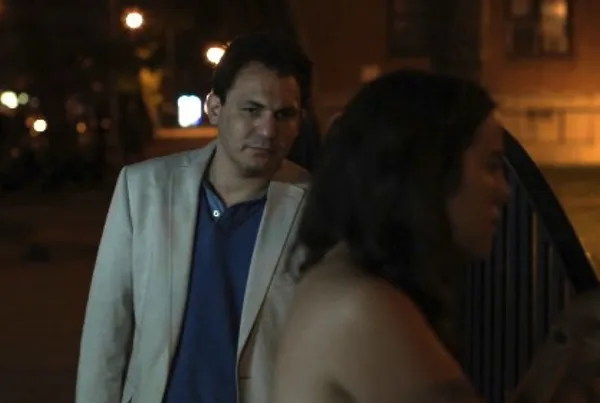 Brandon Polansky and Samantha Elisofon in Keep The Change 6