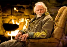 General Sandy Smithers, aka The Confederate (Bruce Dern) in Minnie's Haberdashery
