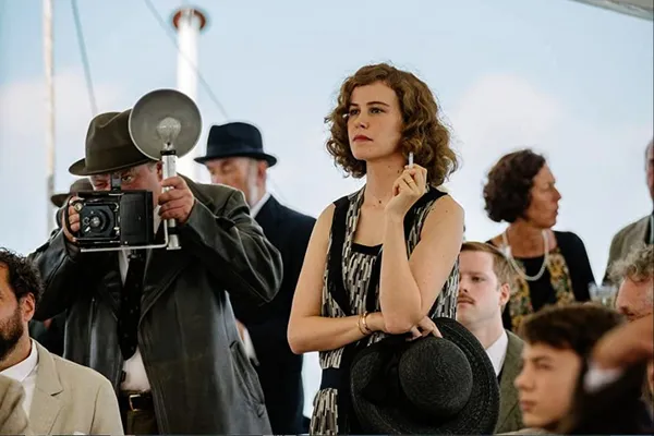 Carla Juri 2