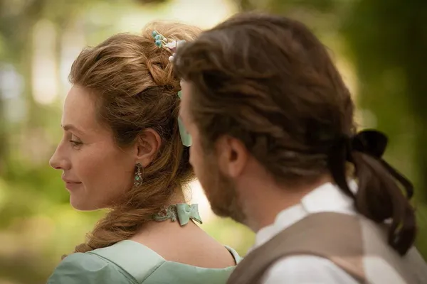 Cécile de France and Edouard Baer in Lady J 2