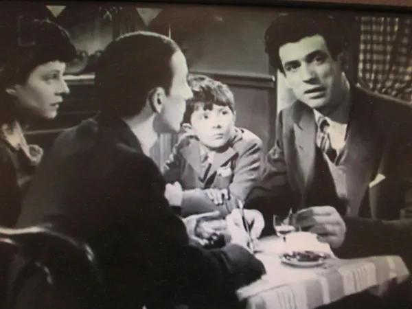 Yves Montand and Christian Simon in Les Portes De La Nuit