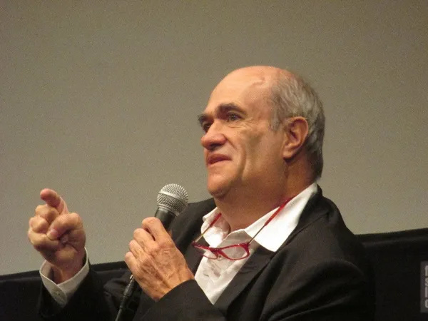 Colm Tóibín