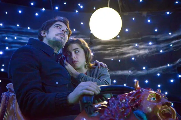 Damien Bonnard and Adèle Haenel  in The Trouble With You