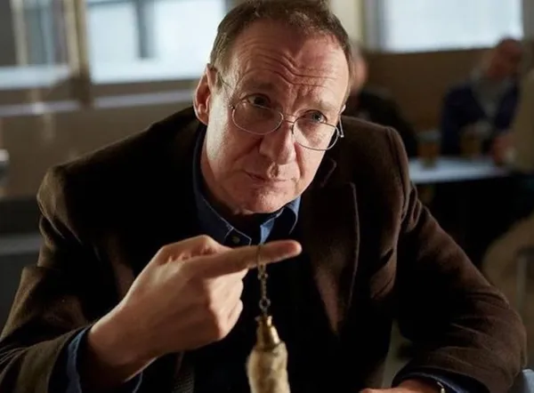 David Thewlis 12