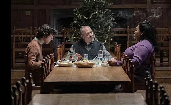 Dominic Sessa, Paul Giamatti and Da'Vine Joy Randolph in The Holdovers 3