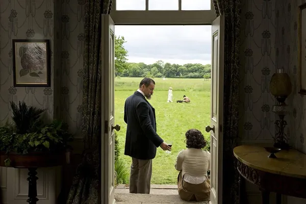 Dominic West and Keira Knightley in Colette 2
