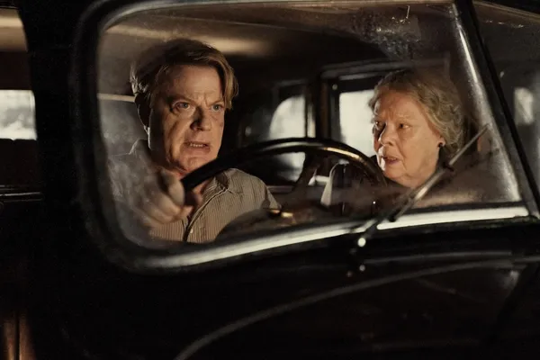 Eddie Izzard and Judi Dench in Six Minutes To Midnight