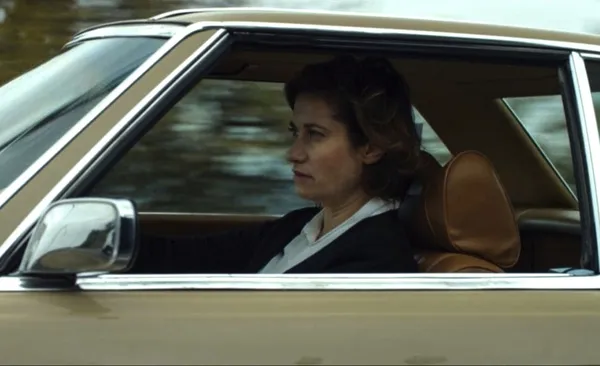 Emmanuelle Devos in Moka 2