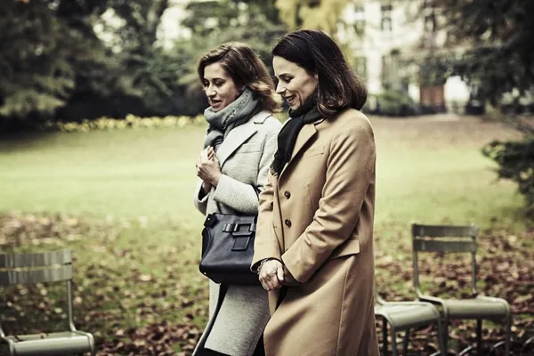 Emmanuelle Devos and Suzanne Clément in Numéro Une