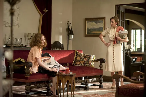 Evan Rachel Wood and Kate Winslet in Mildred Pierce