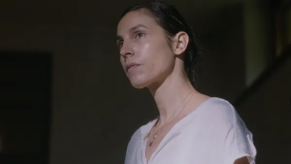 Anne Azoulay in Remember To Blink. Azoulay: 'We have to deal with the fear and with the truth of the children. We have to be at the same level'