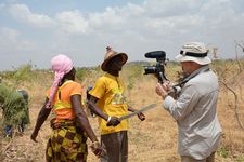 Volker Schlöndorff filming the farmers