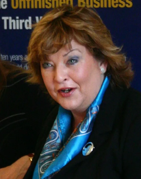 Fiona Hyslop 2