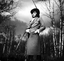 Geneviève (Mila Parély) dressed by Chanel in The Rules Of The Game