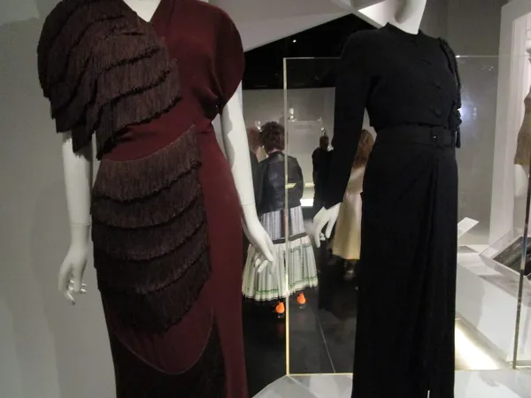 Gilbert Adrian dresses Sandy Schreier