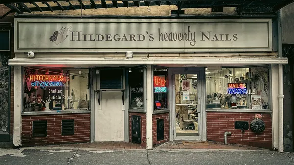 Hildegard's heavenly Nails in The Holdovers
