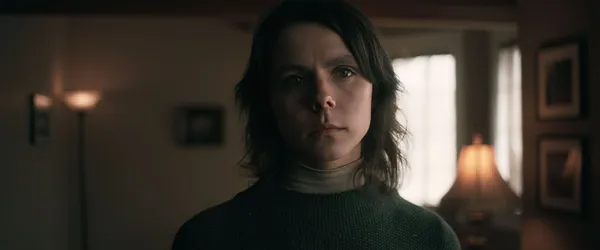 Paloma Kwiatkowski in The Island Between Tides 8