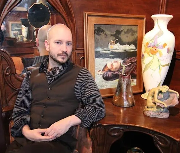 Producer Thomas Negovan
