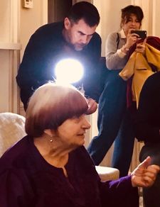 Agnès Varda holding court in Paris in 2018