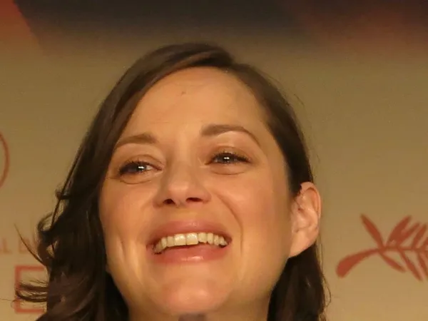 Marion Cotillard 13