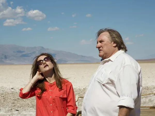 Isabelle Huppert and Gérard Depardieu in Valley Of Love 5
