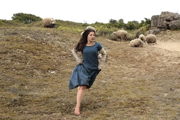 Jeanne Voisin as Jeanne D'Arc
