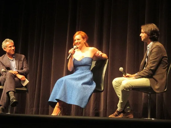 Elisabeth Moss with Josh Siegel and Alex Ross Perry