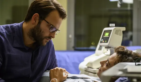 Alessandro Borghi and Jasmine Trinca in Superheroes