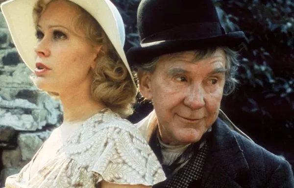 Karen Black with Burgess Meredith in The Day Of The Locust