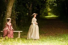 Emmanuel Mouret on Lucienne (Laure Calamy) with Madame de La Pommeraye (Cécile de France): "I needed a character that allowed me to go inside the thoughts of Madame de La Pommeraye, something like the confidante in classical theatre."