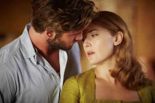 Liam Hemsworth and Kate Winslet 2