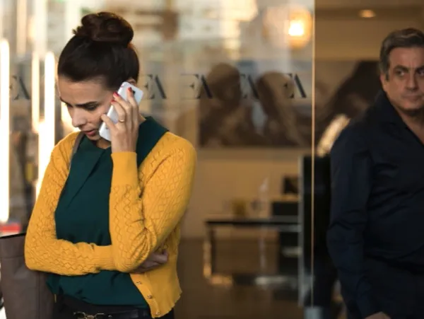 Liron Ben-Shlush and Menashe Noy in Working Woman
