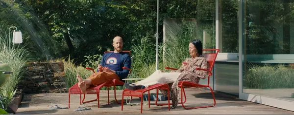 Lukas Turtur and Keeley Forsyth in Club Zero